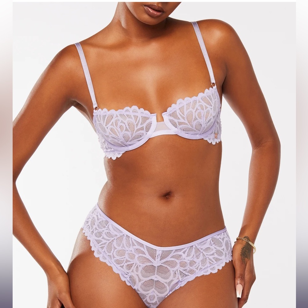 Savage Not Sorry Lace Balconette Bra and Cheeky Panty Lilac Size Small EUC